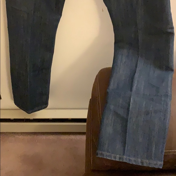 Levi’s Blue Jeans - Picture 3 of 5